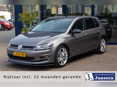 Volkswagen Golf - 1.4 TSI Highline|Prijs rijklaar incl 12 mnd garantie| Orig Thaak Park-assist Massage stoel