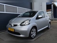 Toyota Aygo - 1.0-12V