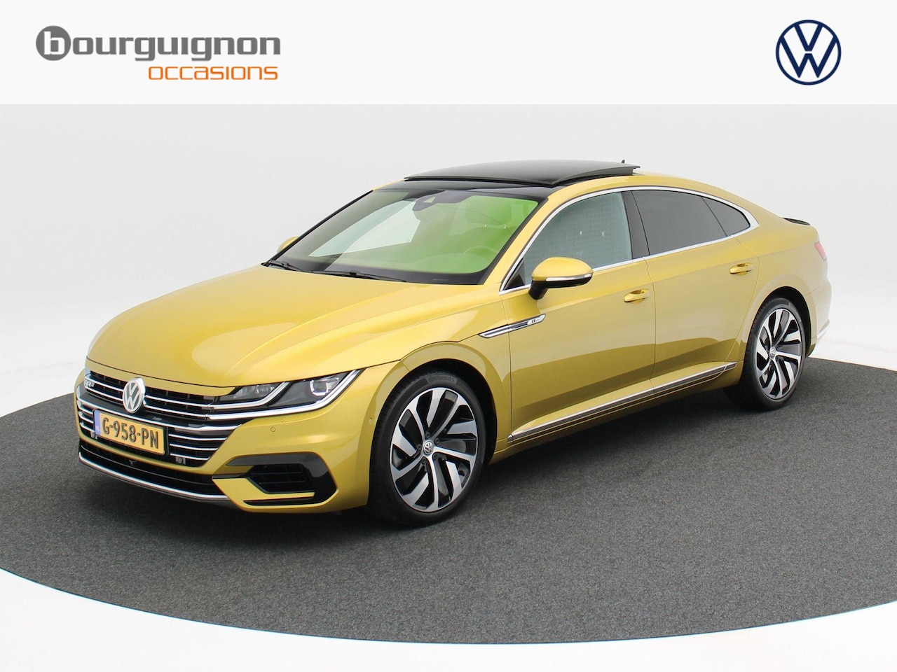 Volkswagen Arteon - 2.0 TSi 272 Pk Automaat 4Motion R-Line Business | Full LED | Panoramadak | Leder | DynAudi - AutoWereld.nl