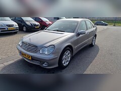 Mercedes-Benz C-klasse - 200 CDI Elegance