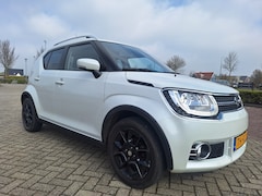 Suzuki Ignis - 1.2 Stijl smart hybrid, navigatie, stoelverwarming, trekhaak, etc