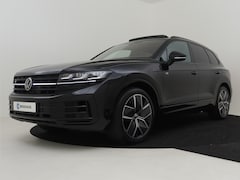 Volkswagen Touareg - 3.0 TSI 462PK eHybrid 4MOTION R | NIEUW MODEL | Nachtcamera | Panorama dak | Head up displ