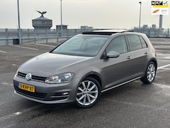 Volkswagen Golf - 1.2 TSI Highline DSG|PANO|LEER|CRUISE|NIEUWEMOTOR