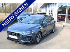 Ford Focus Wagon - 1.0 EcoBoost Hybrid 155 PK ST Line X Automaat WNTER PAKKET | NAVIGATIE | BLIS | PDC| 17''