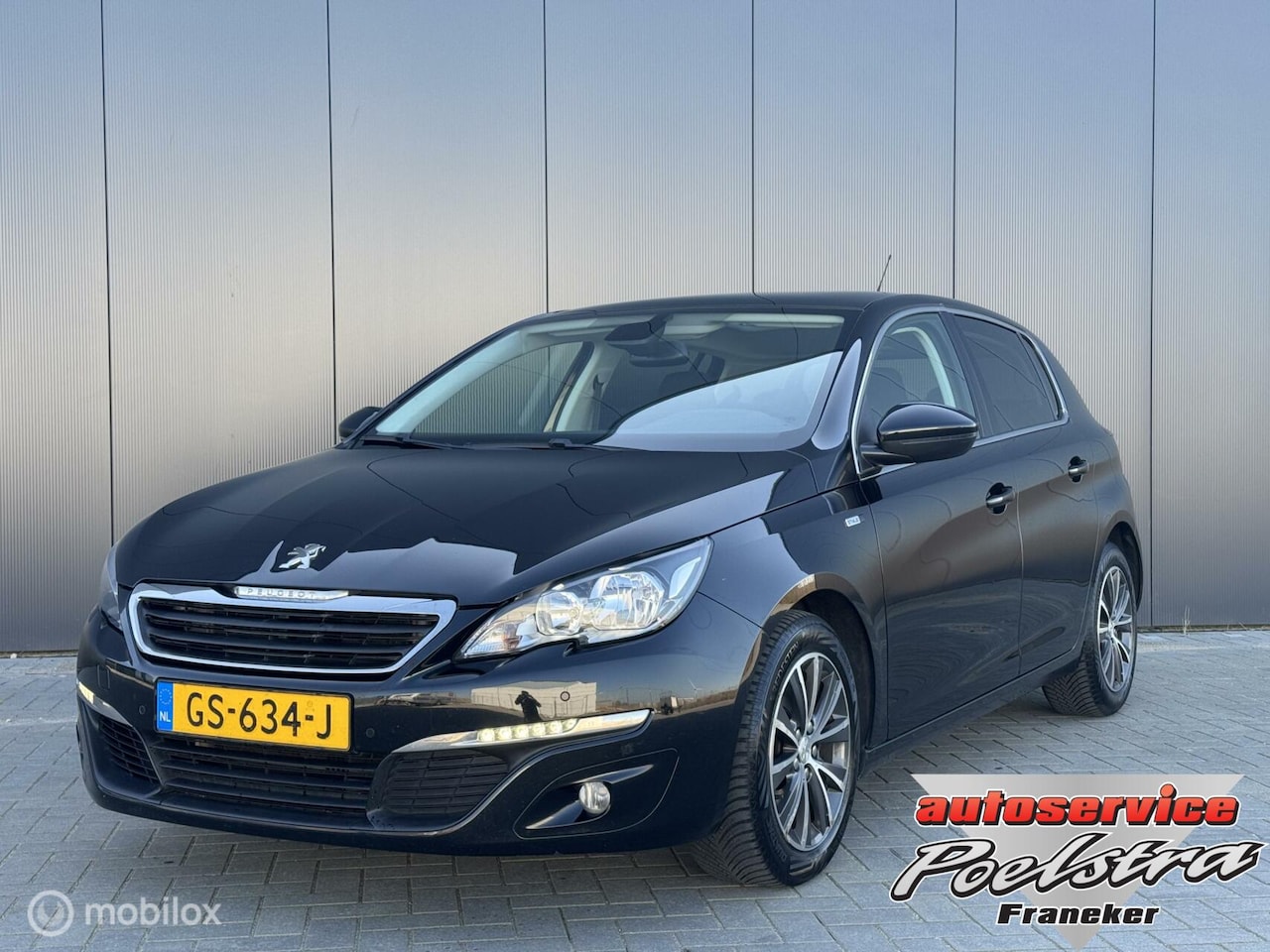 Peugeot 308 - 1.2 PureTech Style NAP-PANO-APK - AutoWereld.nl