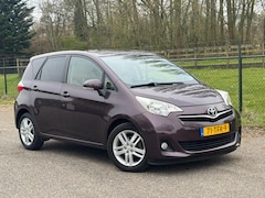 Toyota Verso S - 1.3 VVT-i Dynamic /Automaat/Navi/Camera/