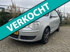 Volkswagen Polo - 1.4-16V Trendline I airco I koopje