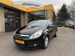 Opel Corsa - 1.4-16V White Edition Airco