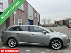 Toyota Avensis Wagon - 1.8 VVTi Dynamic Automaat, Camera, Navi