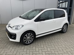 Volkswagen Up! - 1.0 BMT high up Airco | 5 drs | Blue tooth | Stoelverwarming | Cruise control