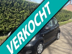 Toyota Aygo - 1.0-12V Access apk tot 15 maart 2026 met airco