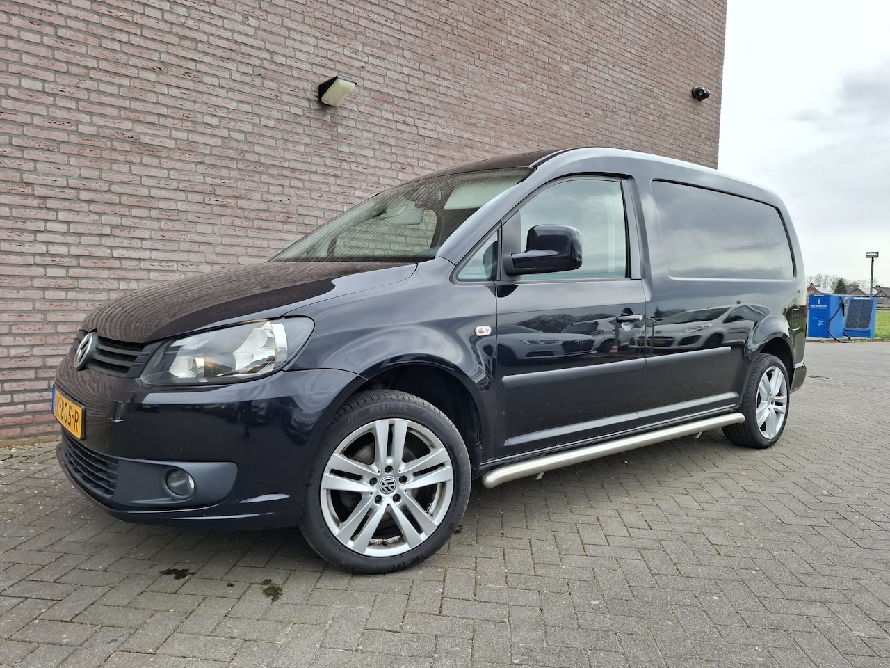 Volkswagen Caddy - 1.6 TDI Maxi Highline Nieuwe APK - AutoWereld.nl