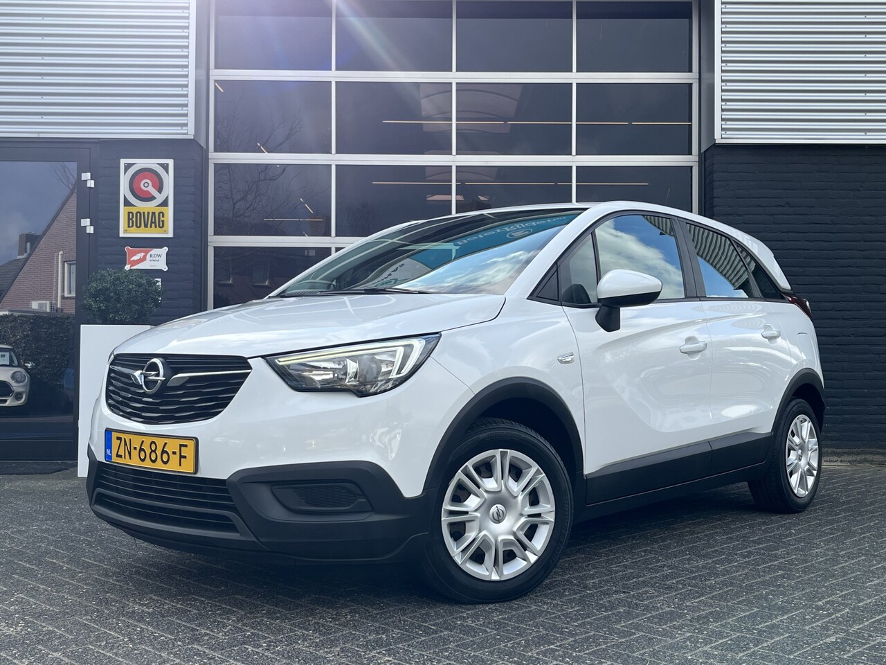 Opel Crossland X - 1.2 Edition 1.2 Edition, Airco, Navigatie, Cruise, PDC, Bluetooth - AutoWereld.nl