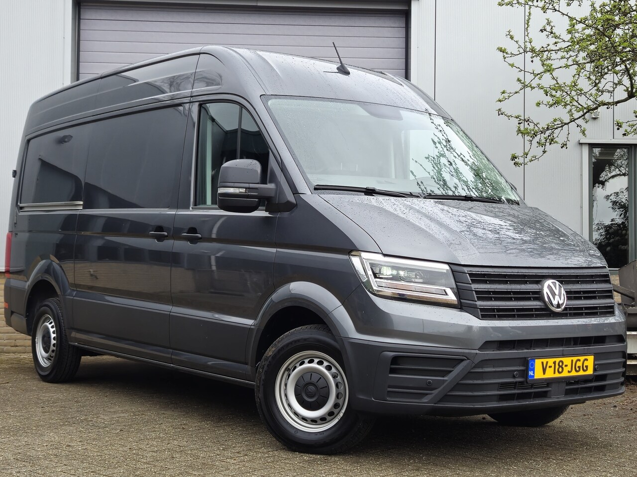 Volkswagen Crafter - BPM VRIJ EURO 6 | 35 2.0 TDI L3H3 140 PK | ACC | SMARTLINK | LED - AutoWereld.nl