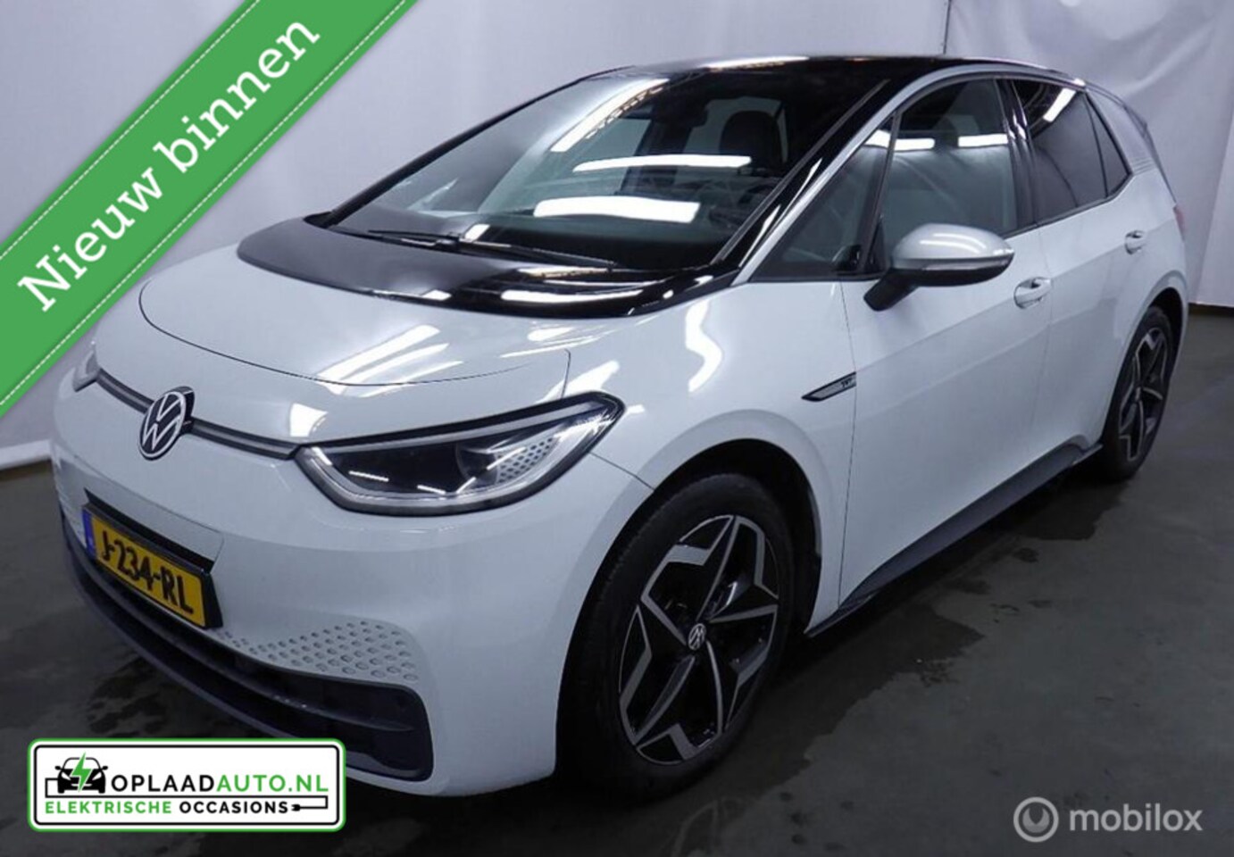 Volkswagen ID.3 - First Plus 58 kWh | Trekhaak | Incl garantie - AutoWereld.nl