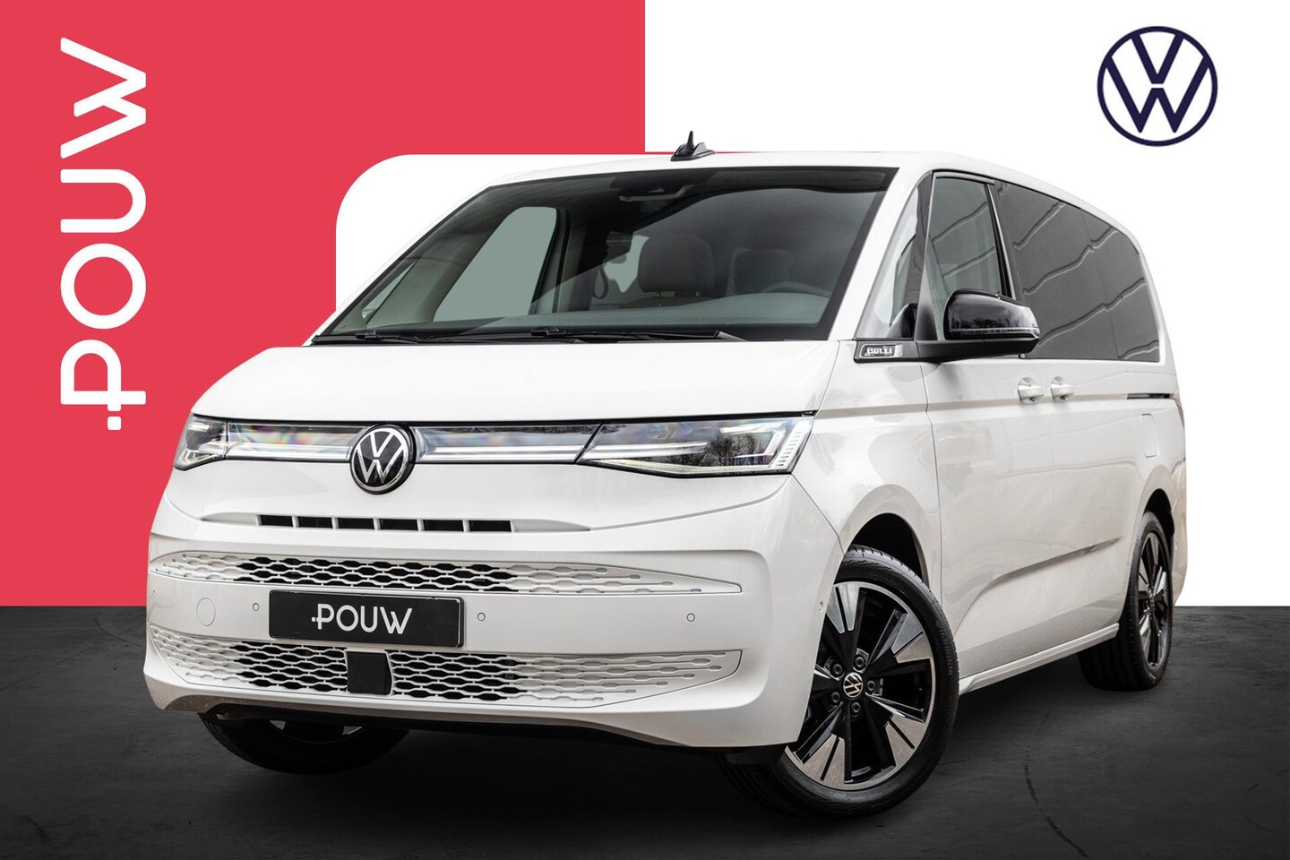 Volkswagen Multivan - 1.5 eHybrid L2 245pk Bulli Edition 4Motion | LMV 19'' | Trekhaak | Sfeerverlichting - AutoWereld.nl