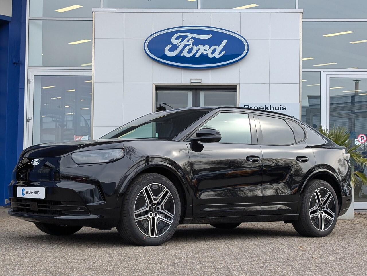 Ford Capri - Premium Extended Range RWD 77kwH - AutoWereld.nl