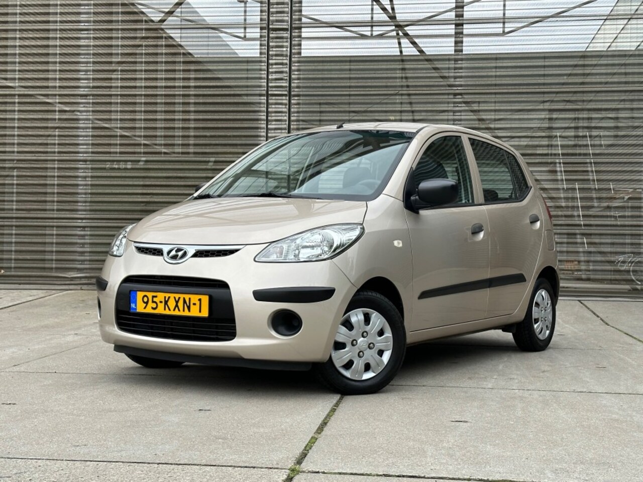 Hyundai i10 - 1.1 ACTIVE COOL AIRCO !!  APK 15-3-2026 !! - AutoWereld.nl