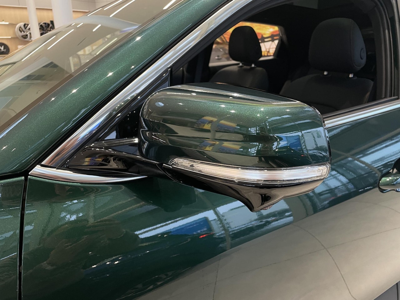 VinFast VF6 - Plus 59.6 kWh // 100% ELEKTRISCH// 7 JAAR GARANTIE - AutoWereld.nl