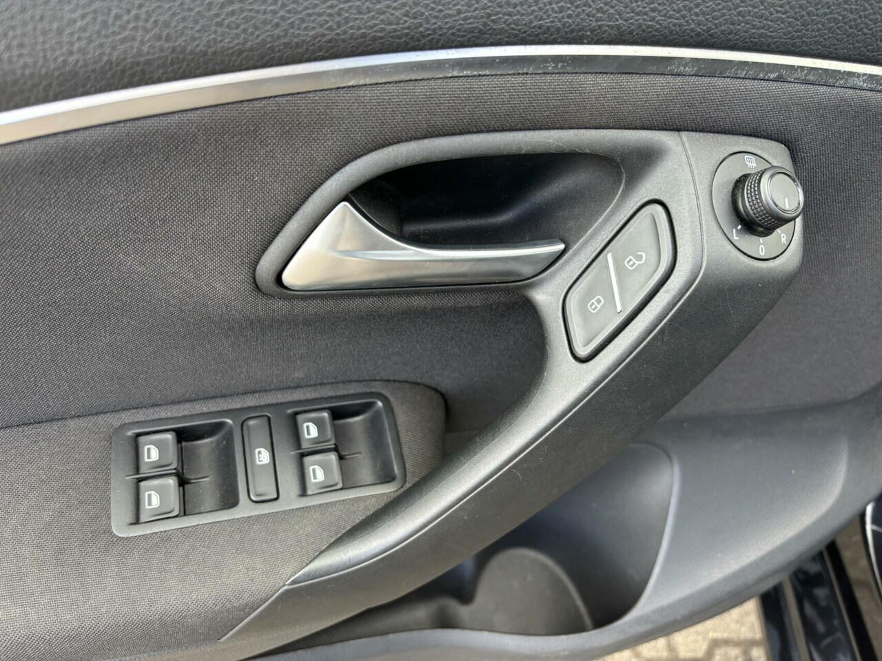 Volkswagen Polo - 1.2 TSI Comfortline Airco/ Cruise Control/ Mistlampen voor!!
