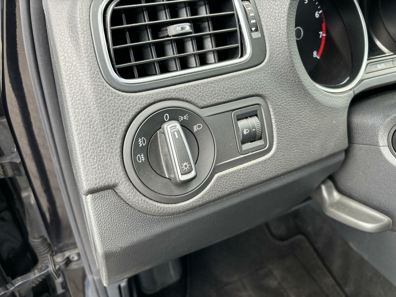 Volkswagen Polo - 1.2 TSI Comfortline Airco/ Cruise Control/ Mistlampen voor!!