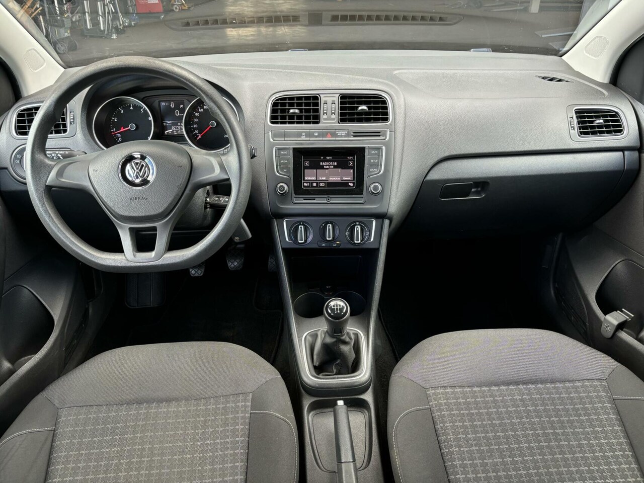 Volkswagen Polo - 1.2 TSI Comfortline Airco/ Cruise Control/ Mistlampen voor!!