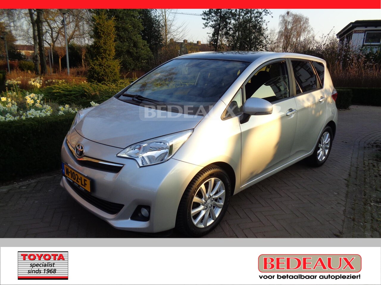 Toyota Verso S - 1.3 VVT-i 99pk CVT Dynamic bij Toyota specialist met 12 maanden garantie ! - AutoWereld.nl