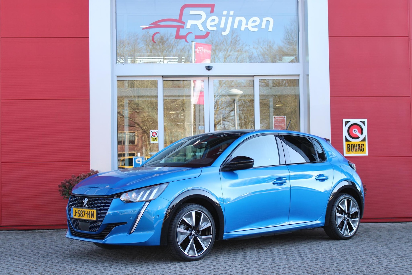 Peugeot e-208 - EV GT PACK 136PK 50 kWh 3-FASE | PANORAMA DAK | ACHTERUITRIJ CAMERA | APPLE CARPLAY/ANDROI - AutoWereld.nl