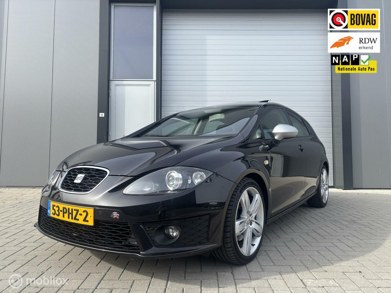 Seat Leon - 2.0 TFSI FR 2.0 TFSI FR - AutoWereld.nl