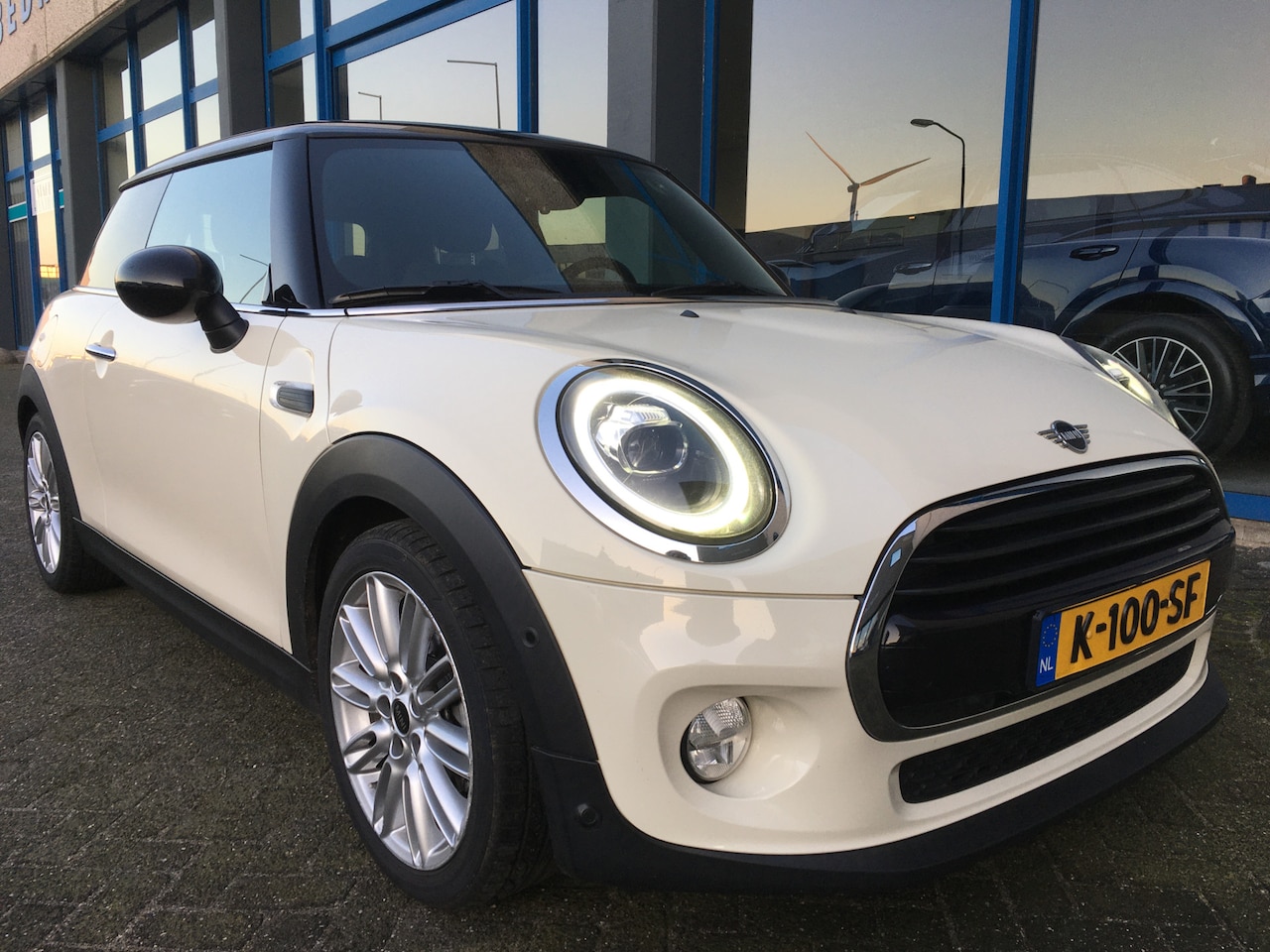 MINI Cooper - Mini 1.5 Pepper - AutoWereld.nl