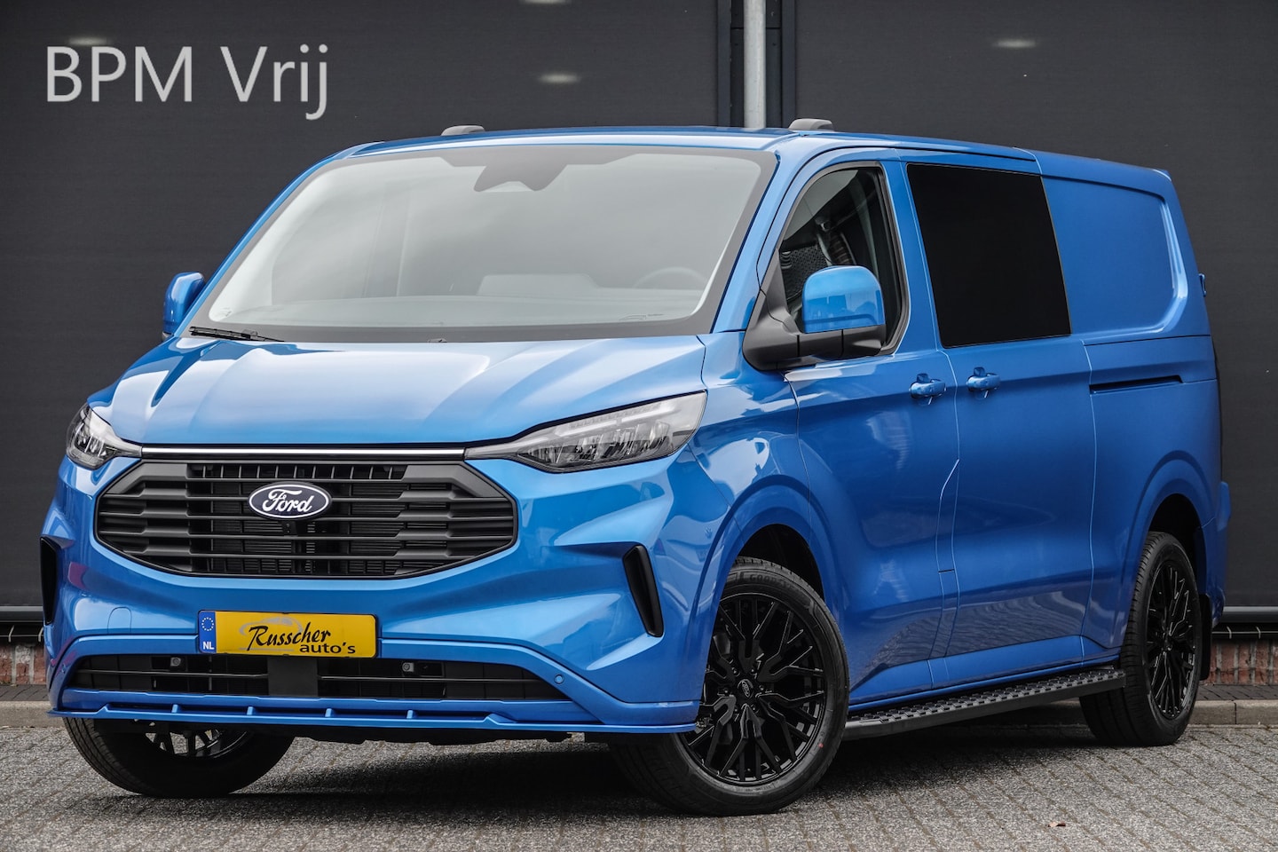 Ford Transit Custom - L2H1 Dubbel Cabine 2.0Tdci 170Pk Aut. | Limited | 360° Camera | 2xSchuifdeur | Spoilerpack - AutoWereld.nl