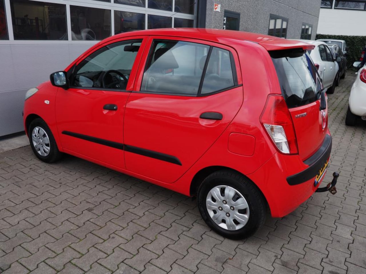 Hyundai i10 - 1.1i Active Cool AIRCO TREKH. PARKEER S.