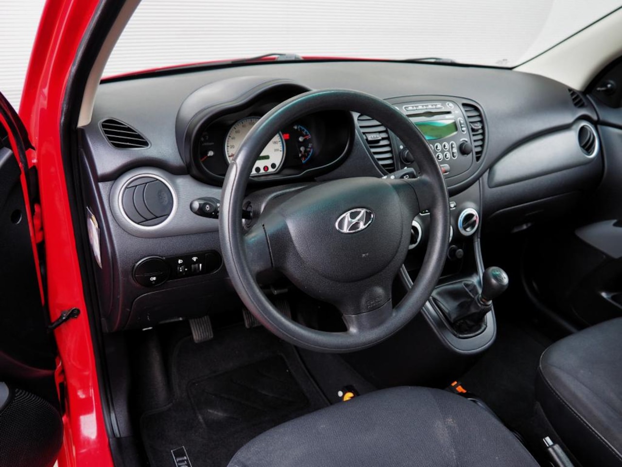 Hyundai i10 - 1.1i Active Cool AIRCO TREKH. PARKEER S.
