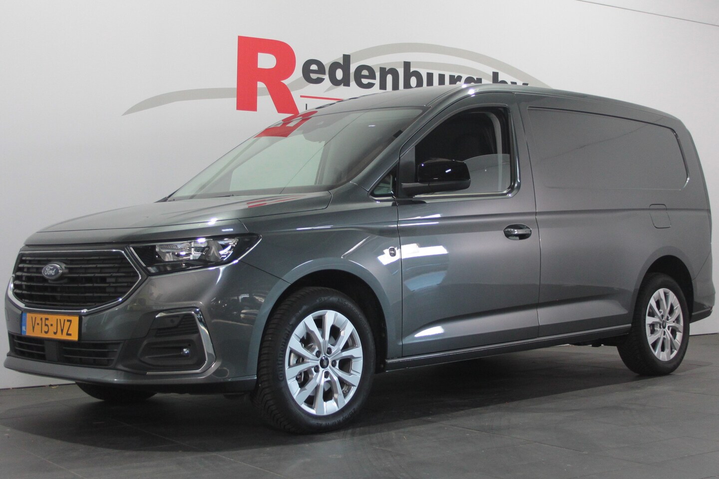 Ford Transit Connect - 2.0 EcoBlue L2 Limited - Nieuw! - Carplay / Cruise / Dodehoek / Lane assist / Trekhaak - AutoWereld.nl