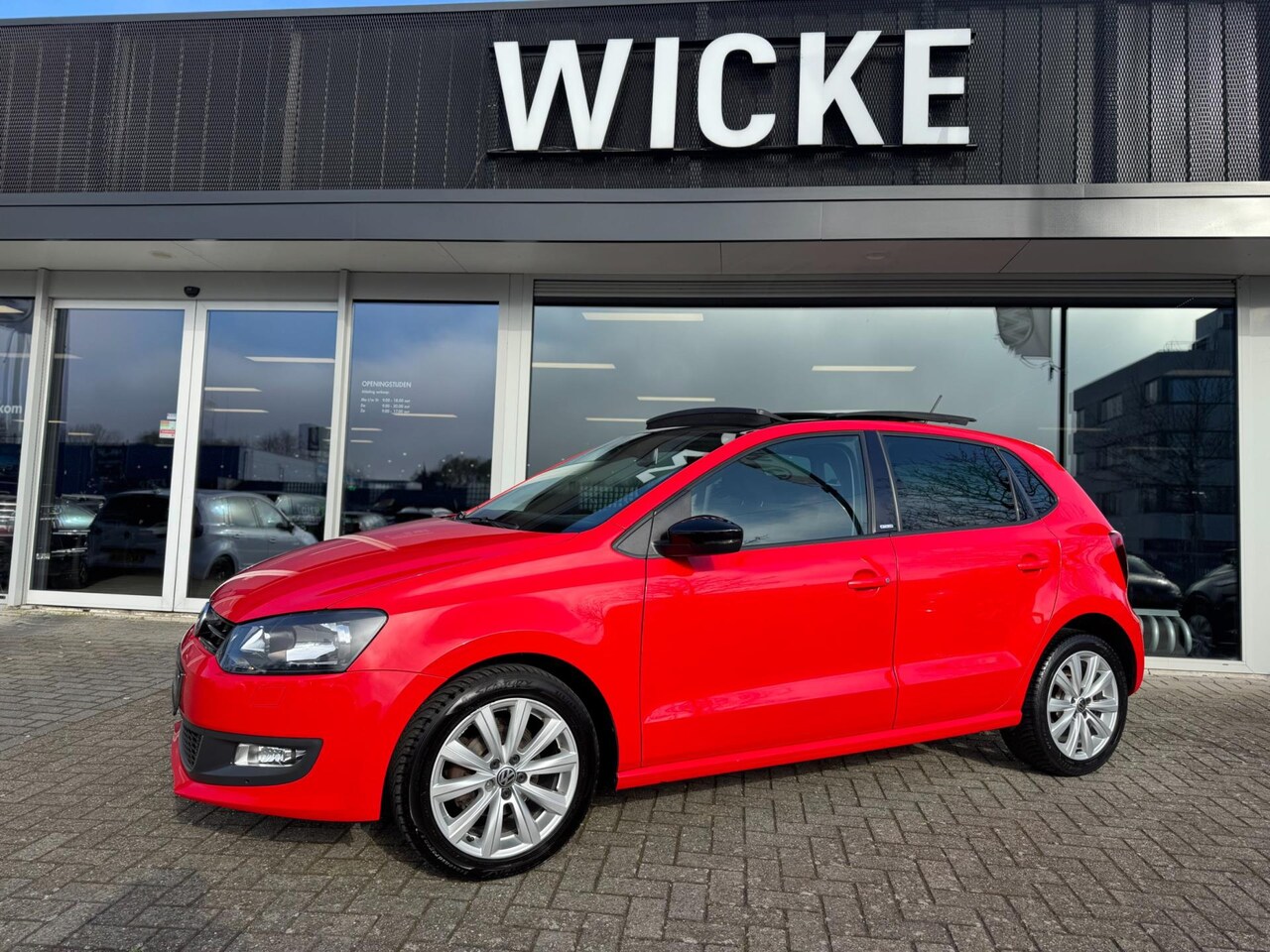 Volkswagen Polo - 1.2-12V BlueMotion Style Panorama Cruise control - AutoWereld.nl