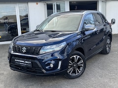 Suzuki Vitara - 1.5 Hybrid, AllGrip, 4x4, Standkachel, Panoramadak, Adaptieve Cruise control Een proefrit