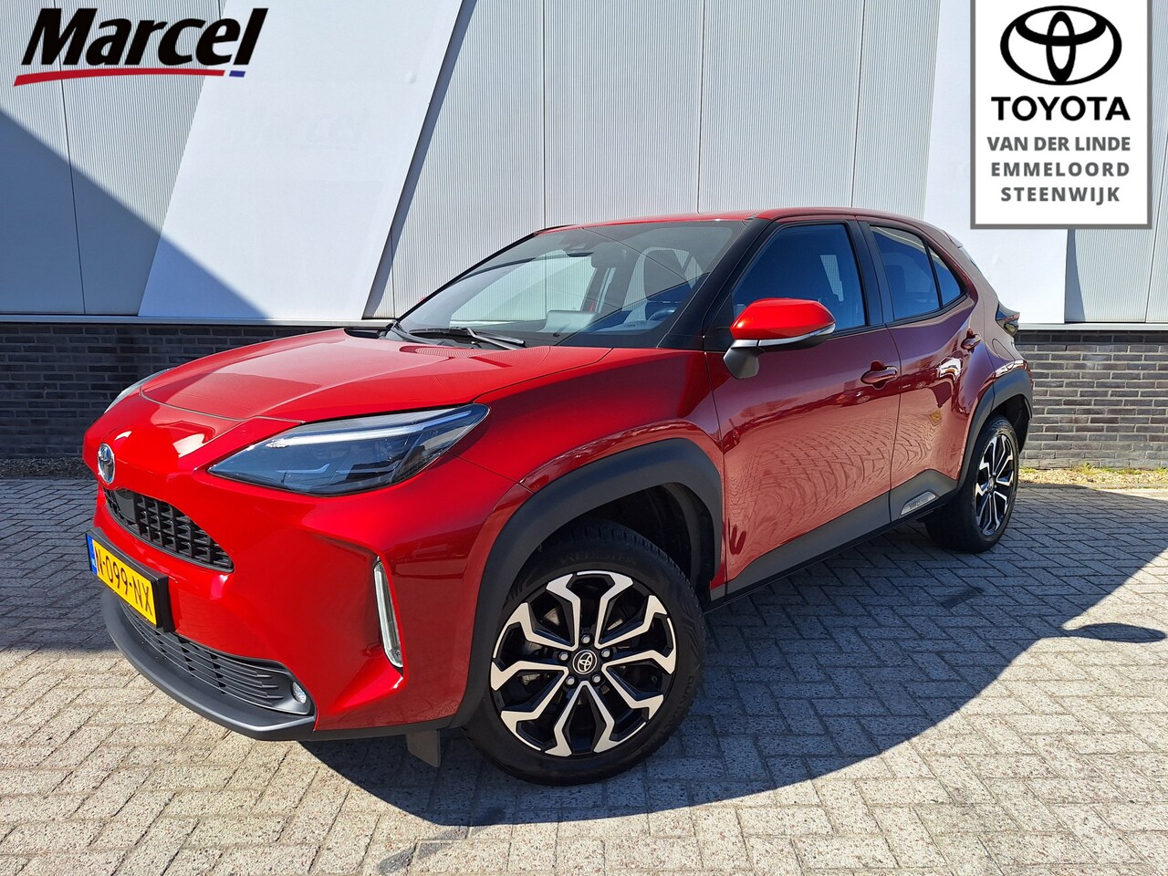 Toyota Yaris Cross - 1.5 Hybrid First Edition | Trekhaak | Navigatie | Keyless | LMV | Ad Cruise | - AutoWereld.nl
