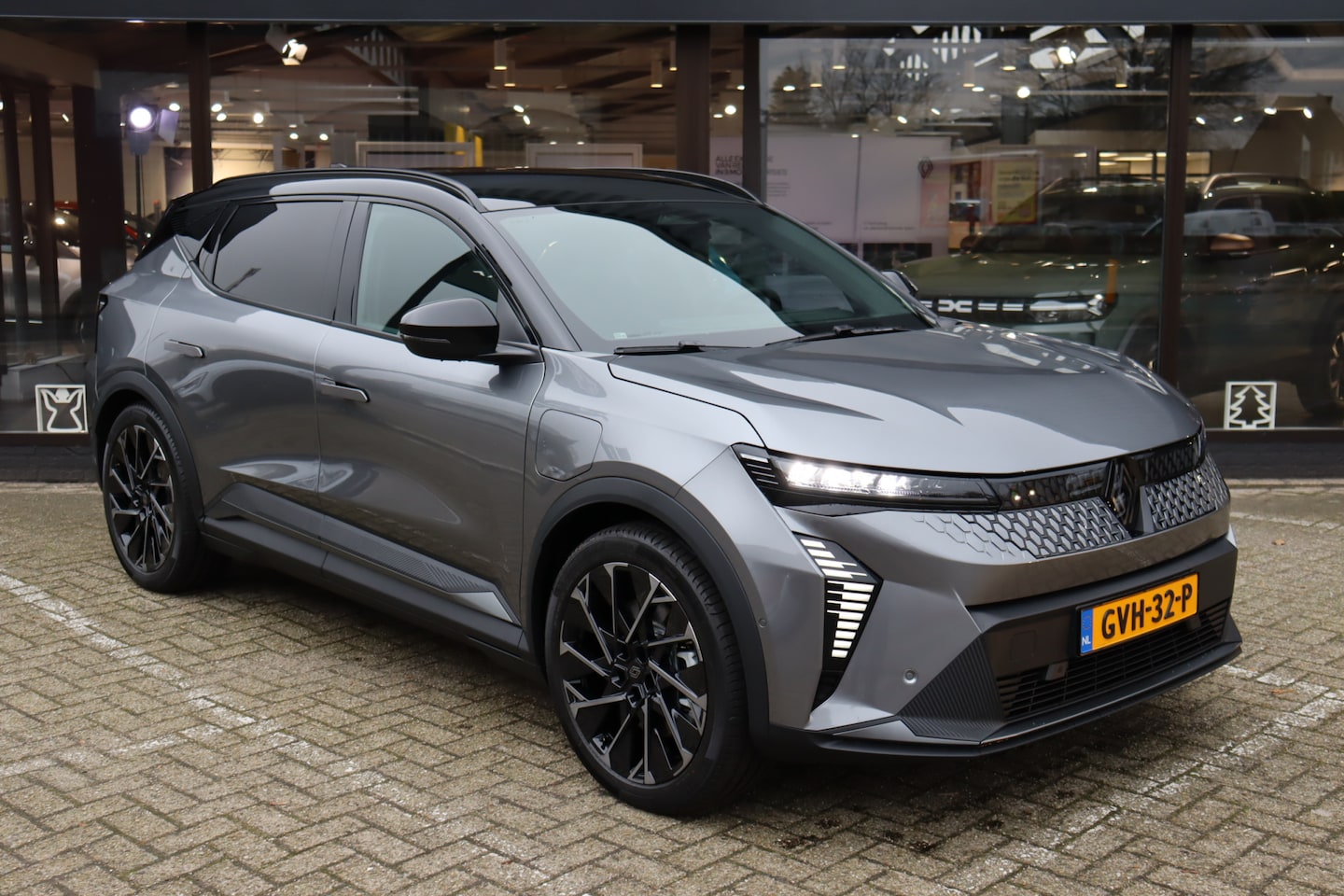 Renault Scenic E-Tech - EV87 long range esprit Alpine EV87 long range esprit Alpine - AutoWereld.nl