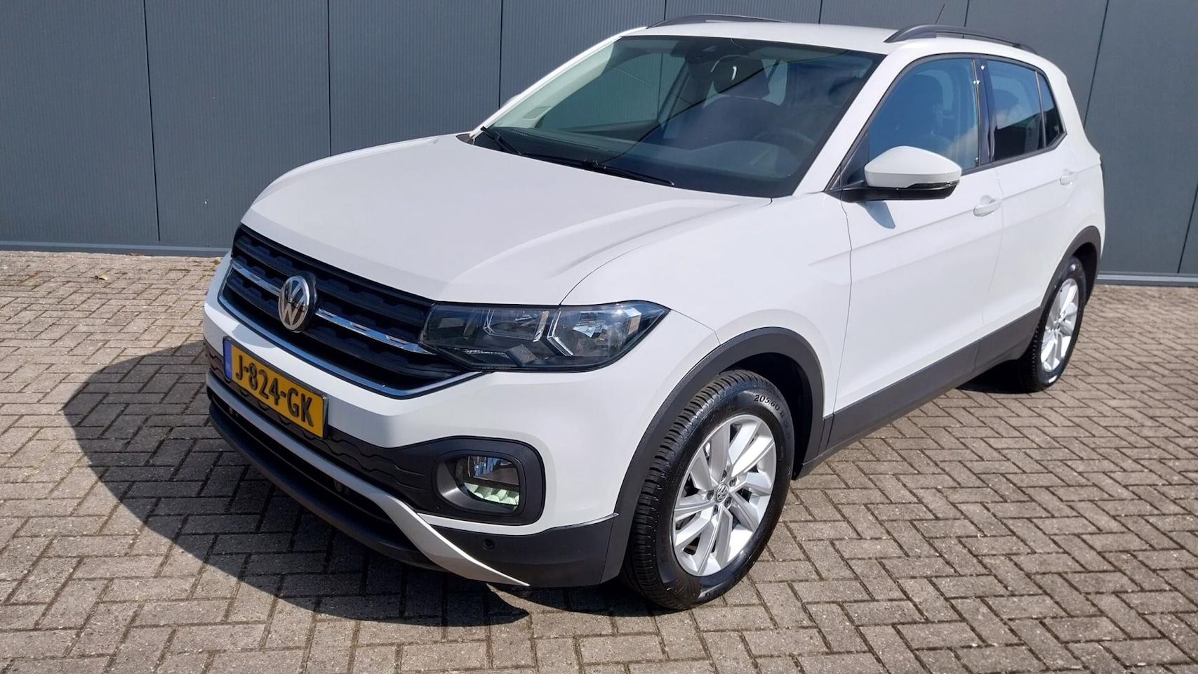 Volkswagen T-Cross - 1.0 TSI Life// NAVI //56 000 KM!! - AutoWereld.nl