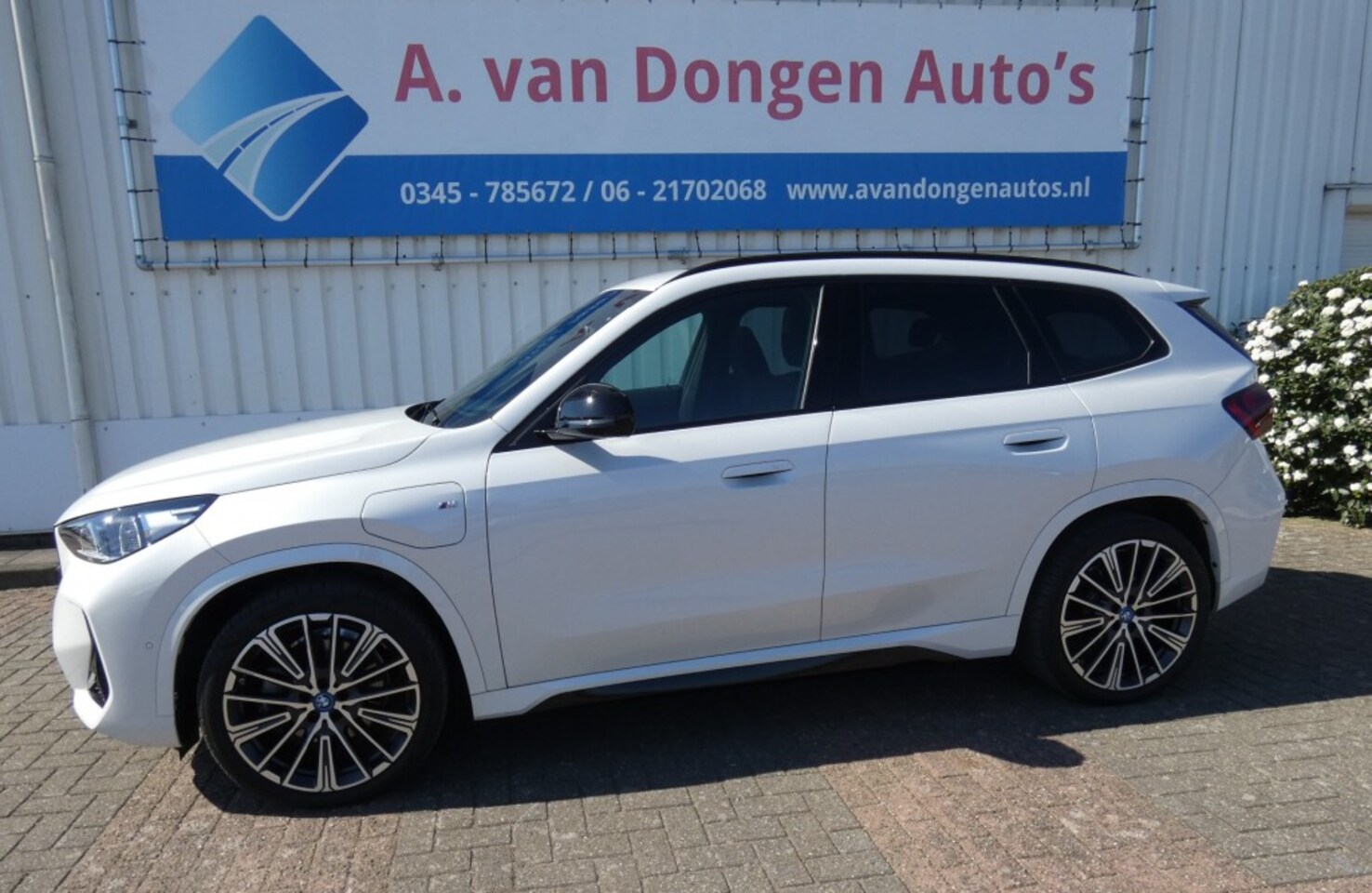 BMW X1 - XDRIVE30E M Sport,360,Pano,ACC,Led,HeadUp,FabrGarantie - AutoWereld.nl