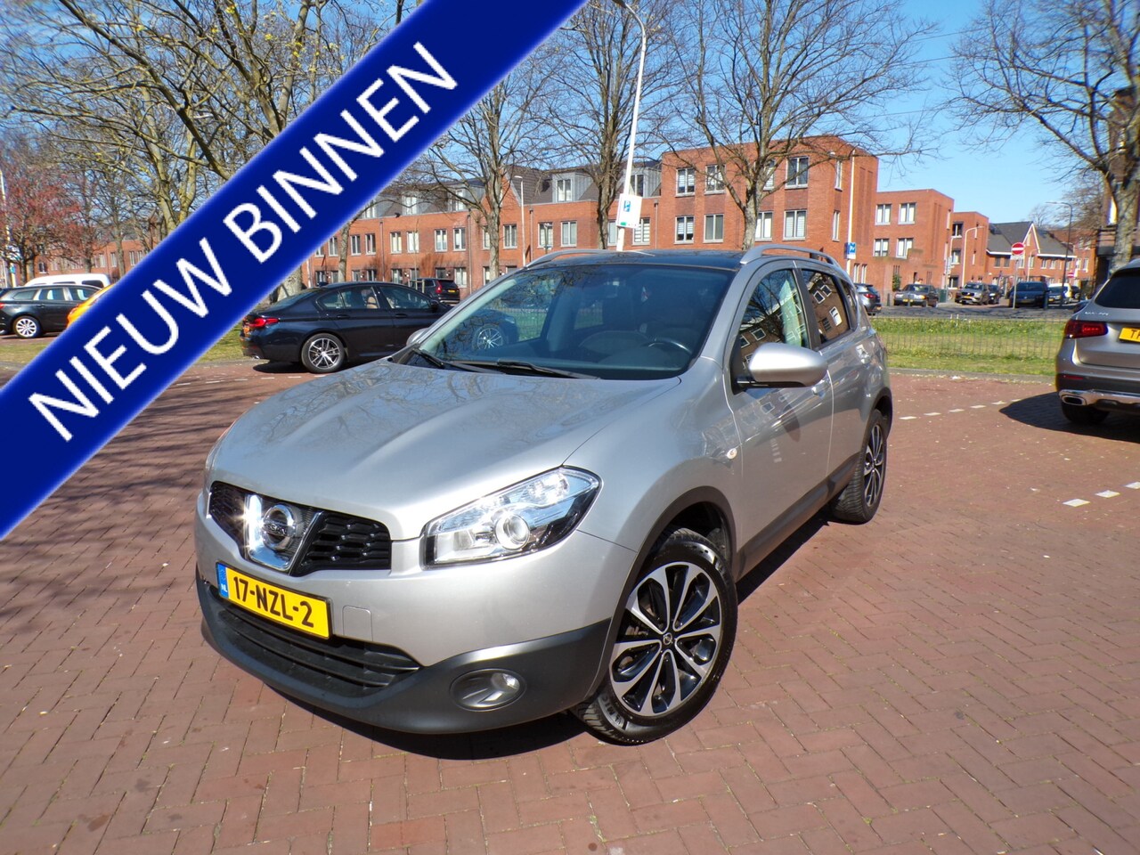 Nissan Qashqai - 1.6 Connect Edition panodak/camera/n.a.p - AutoWereld.nl