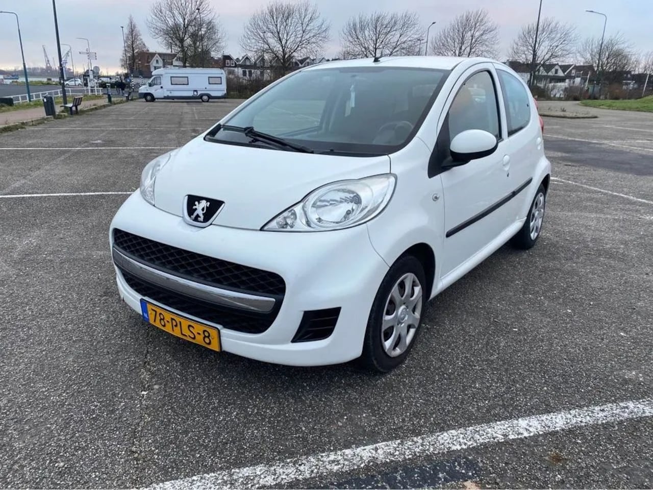 Peugeot 107 - 1.0-12V Millesim 200 1.0-12V Millesim 200 - AutoWereld.nl