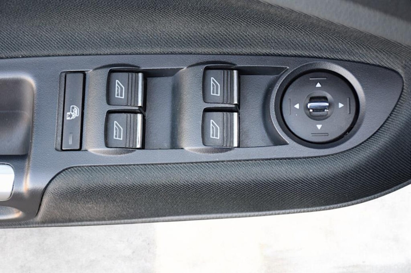 Ford Grand C-Max - 1.6 Trend 7p. 1.6 Trend 7p., 1e eigenaar, parkeerhulp, dealeronderhouden, 2 Schuifdeuren,