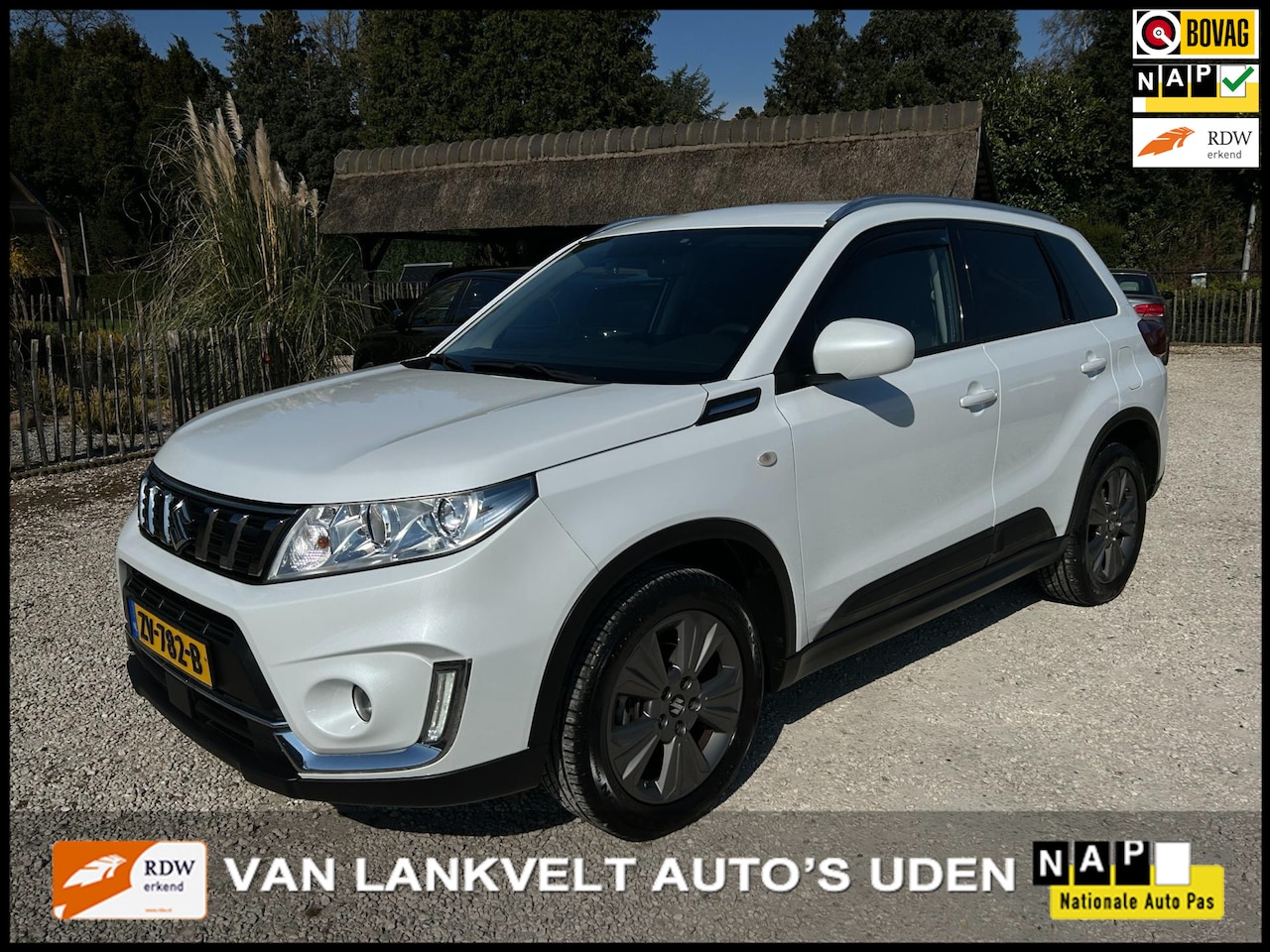 Suzuki Vitara - 1.4 Boosterjet Navi, camera, trekhaak - AutoWereld.nl