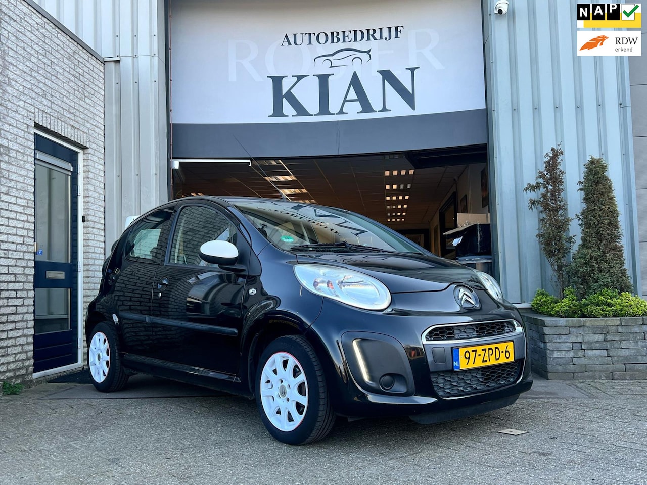 Citroën C1 - 1.0 Collection| NAVI| AIRCO| CarPlay - AutoWereld.nl