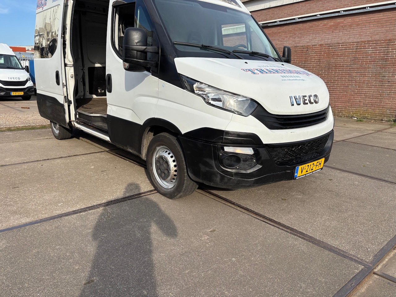 Iveco Daily - 35S14V 2.3 352 H2 L Kort L1 Trekhaak 3500 kg Euro 6