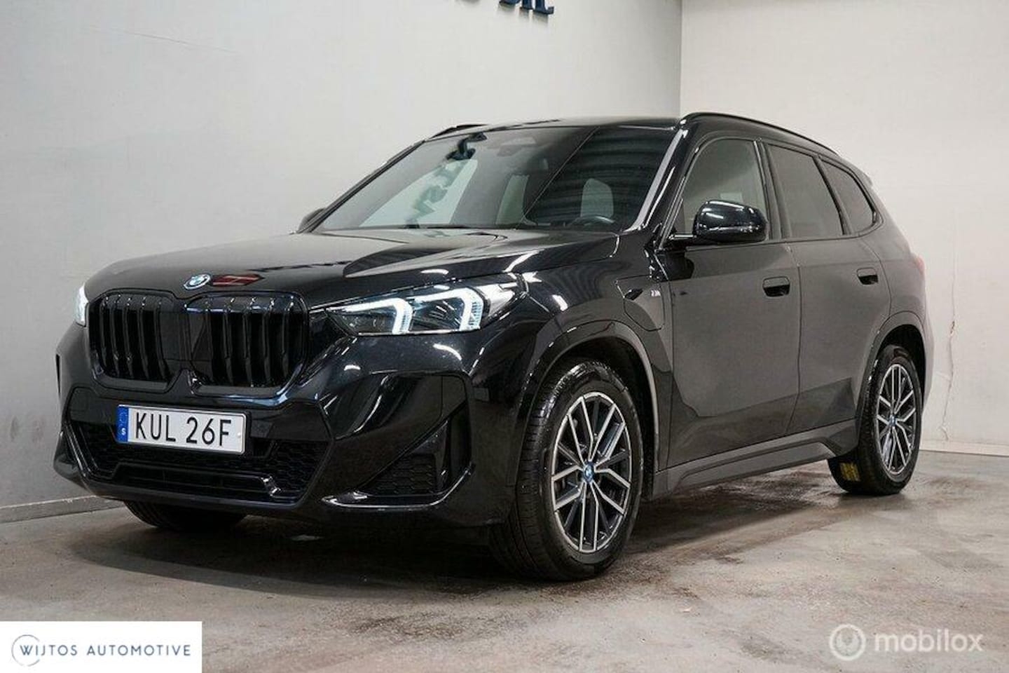 BMW X1 - xDrive25e 245pk M Sport, HK, leer, Shadow, trekhaak - AutoWereld.nl