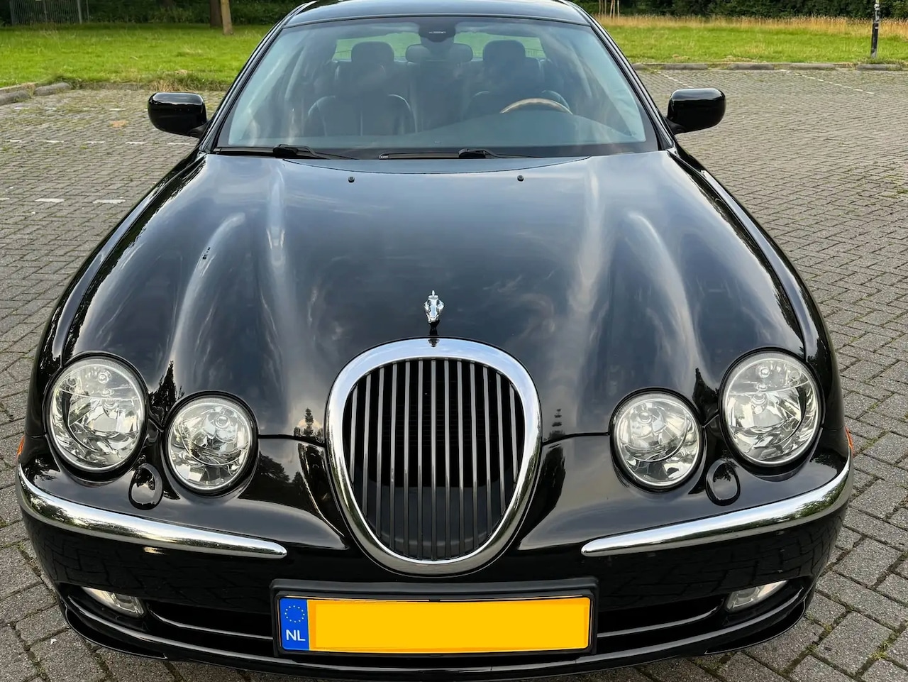 Jaguar S-type - 4.0 V8 - AutoWereld.nl