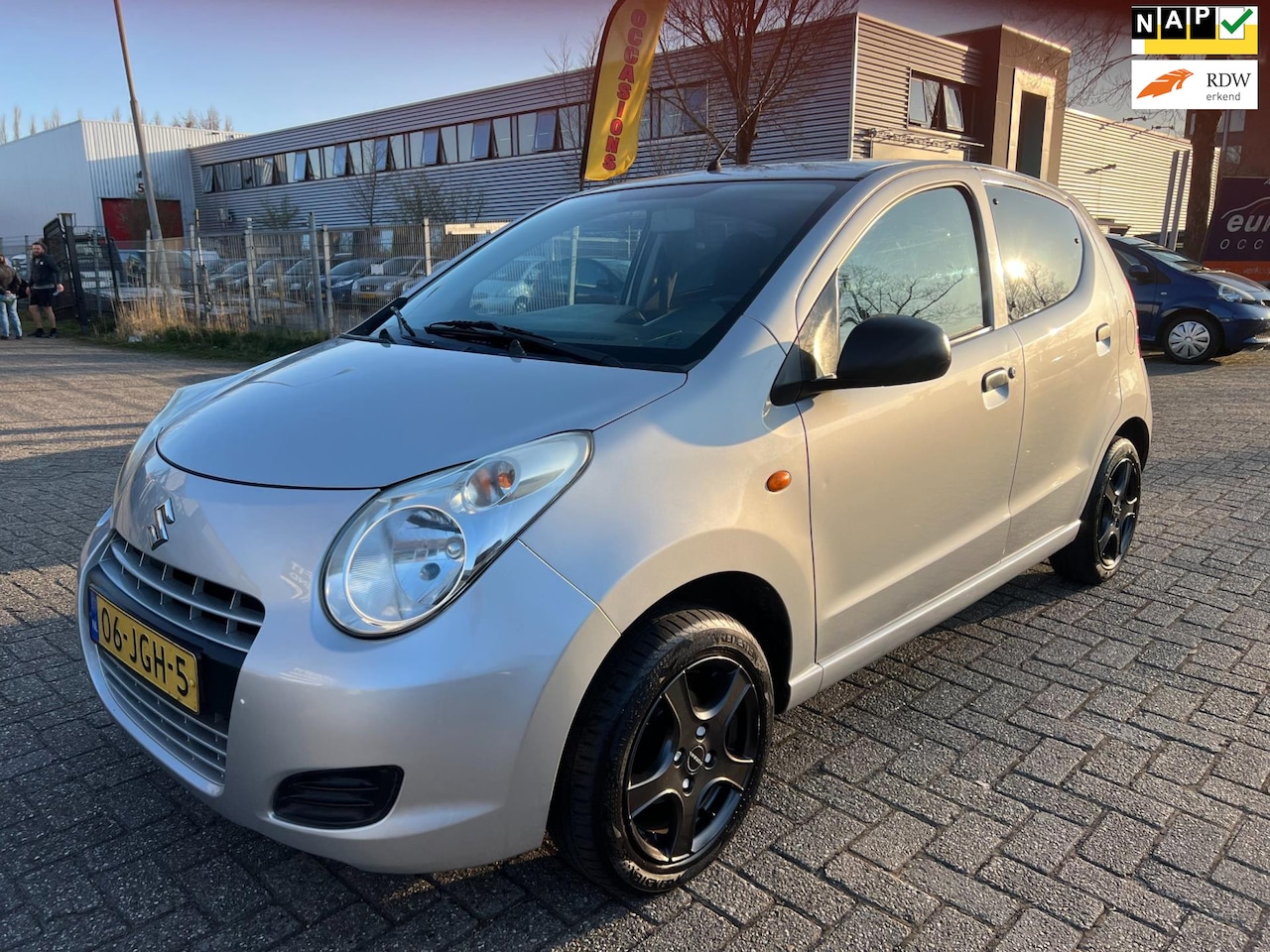 Suzuki Alto - 1.0 Comfort - NIEUWE APK - 5 DEURS - NAP ! - AutoWereld.nl