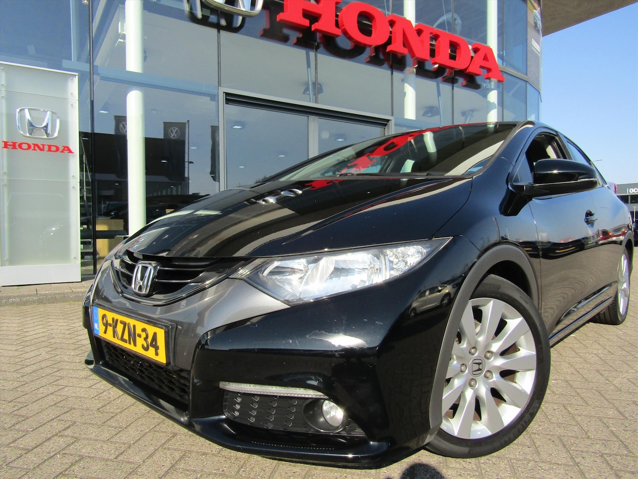 Honda Civic - 1.4 Sport 1.4 100pk Sport - AutoWereld.nl